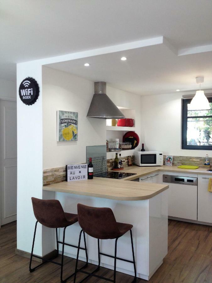 Au Vieux Lavoir Avec Parking Prive, Jardin , Climatisation, A 500 M De La Cite Carcassonne Eksteriør billede
