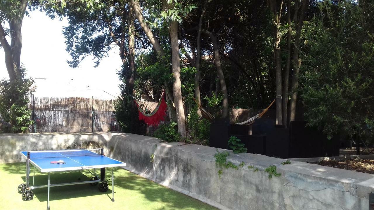 Au Vieux Lavoir Avec Parking Prive, Jardin , Climatisation, A 500 M De La Cite Carcassonne Eksteriør billede