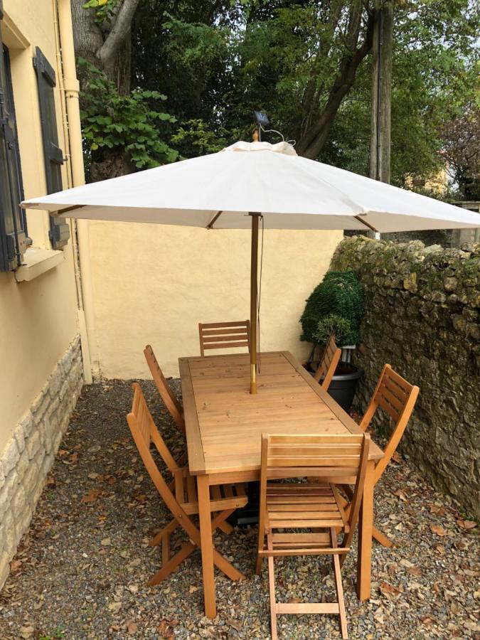 Au Vieux Lavoir Avec Parking Prive, Jardin , Climatisation, A 500 M De La Cite Carcassonne Eksteriør billede